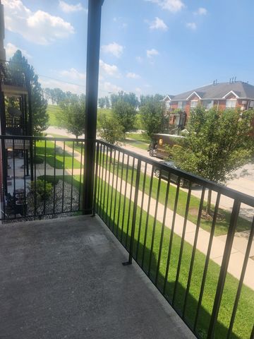 16661 Liberty Circle 2S, Orland Park, IL 60467