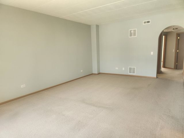 16661 Liberty Circle 2S, Orland Park, IL 60467