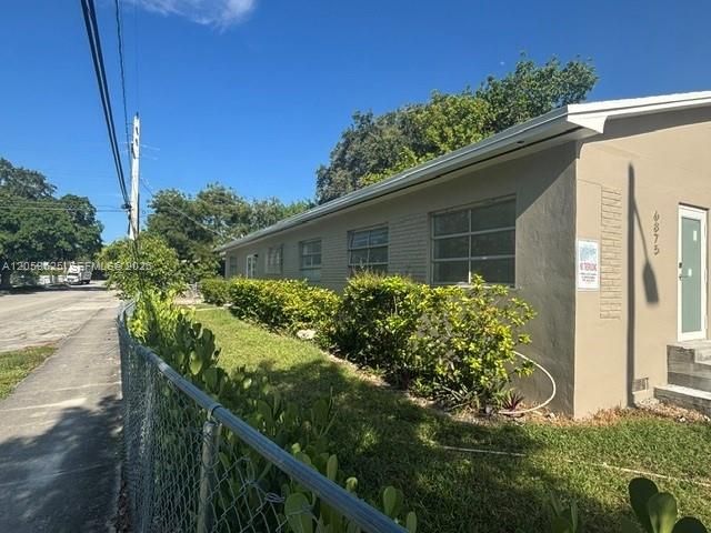 6875 NW 4th Avenue B, Miami, FL 33150