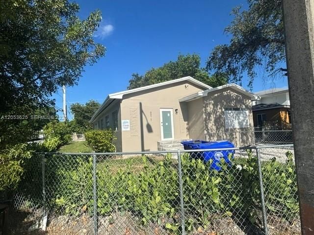 6875 NW 4th Avenue B, Miami, FL 33150