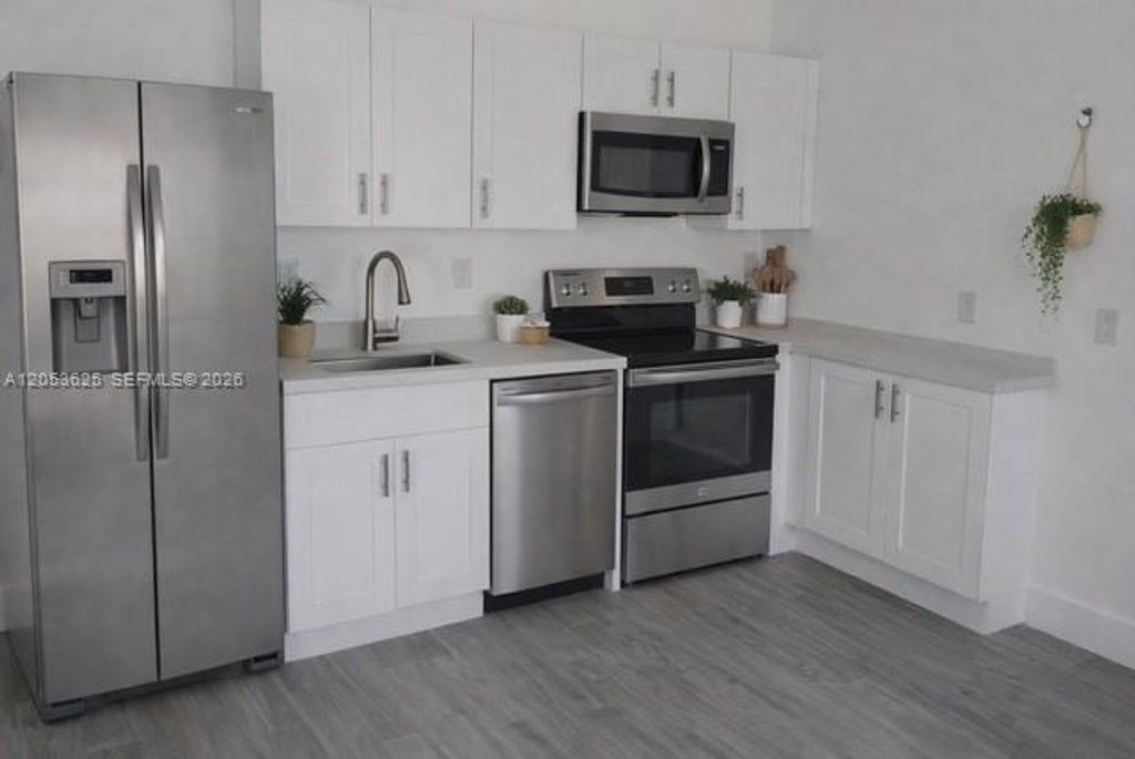 6875 NW 4th Avenue B, Miami, FL 33150