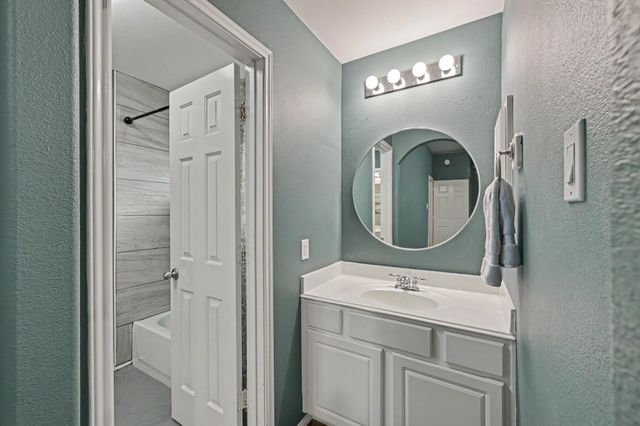 26907 Mossy Leaf Lane, Cypress, TX 77433
