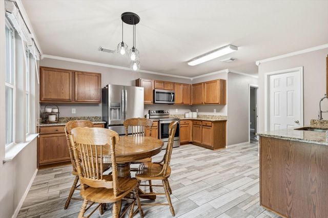16637 Woodside Drive, Fort Worth, TX 76247