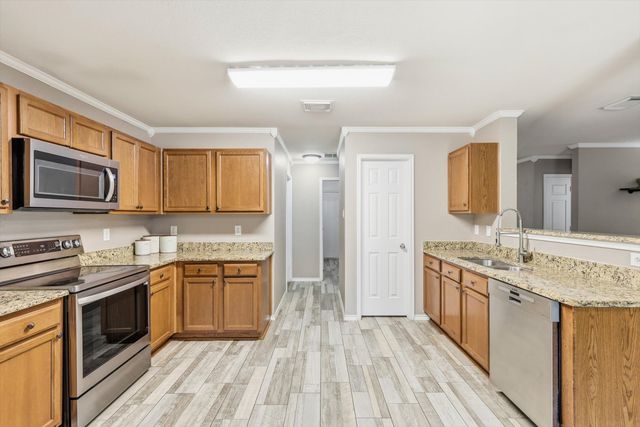 16637 Woodside Drive, Fort Worth, TX 76247