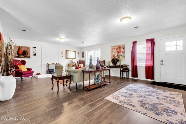 659 Cottrell Avenue, Holly Springs, MS 38635