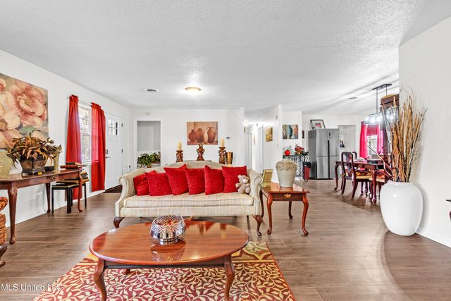 659 Cottrell Avenue, Holly Springs, MS 38635