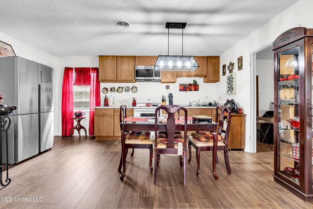 659 Cottrell Avenue, Holly Springs, MS 38635