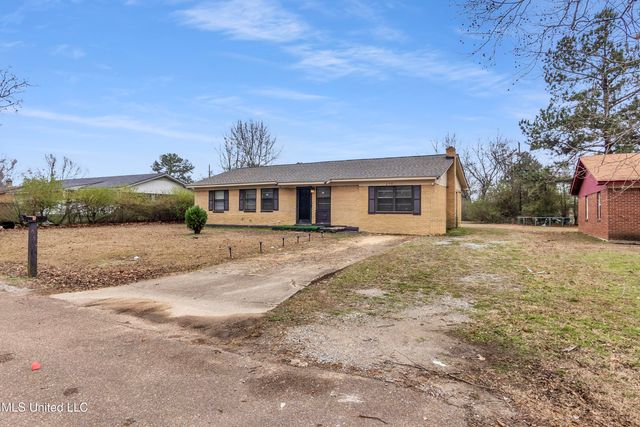 659 Cottrell Avenue, Holly Springs, MS 38635