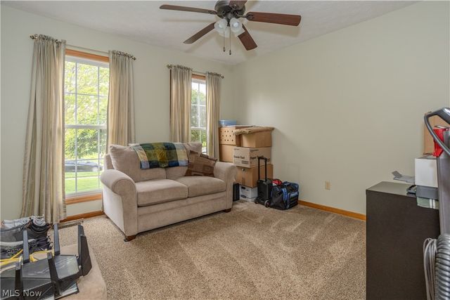 1009 Brittingham Drive, Ravenna, OH 44266