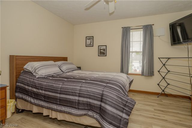 1009 Brittingham Drive, Ravenna, OH 44266