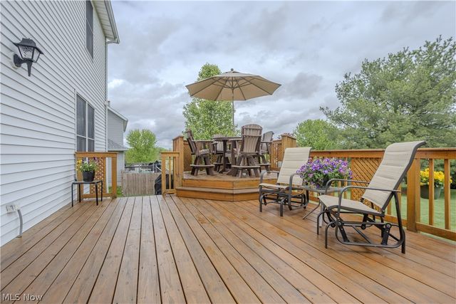 1009 Brittingham Drive, Ravenna, OH 44266