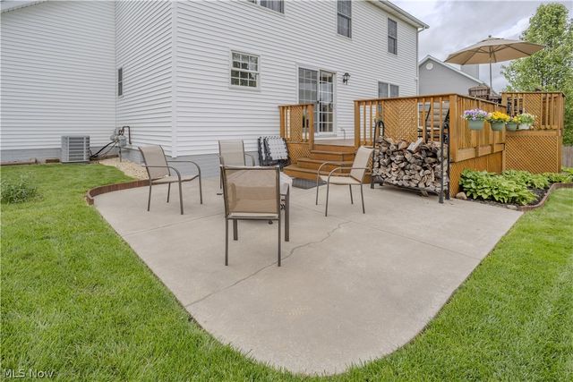 1009 Brittingham Drive, Ravenna, OH 44266