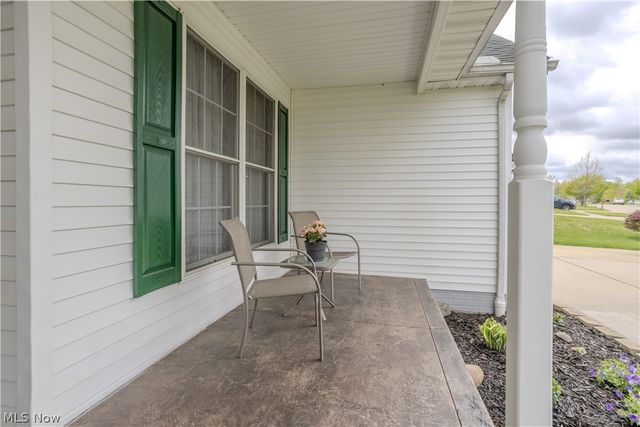 1009 Brittingham Drive, Ravenna, OH 44266