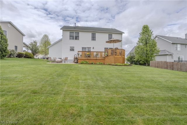 1009 Brittingham Drive, Ravenna, OH 44266