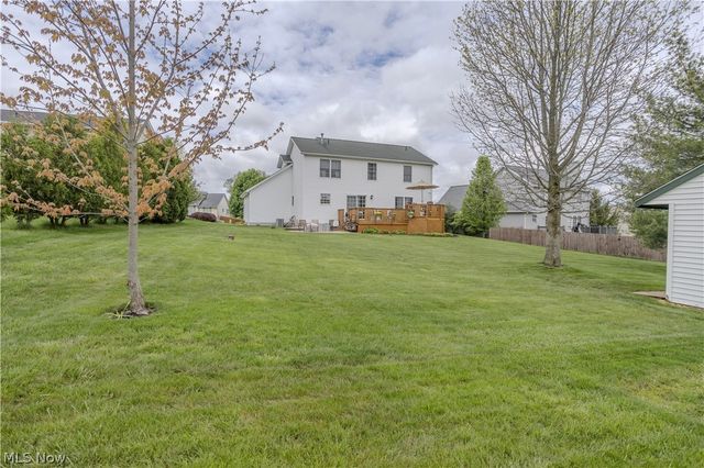 1009 Brittingham Drive, Ravenna, OH 44266
