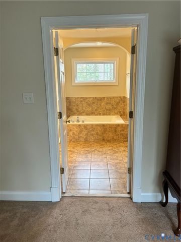 11385 Winding River Rd, Providence Forge, VA 23140