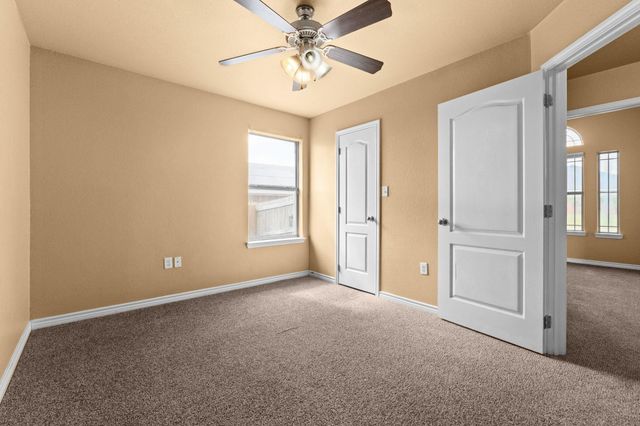 9604 Diana DR, Killeen, TX 76542