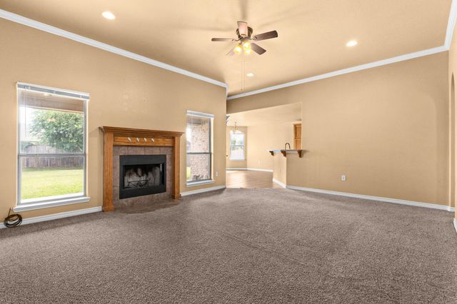 9604 Diana DR, Killeen, TX 76542