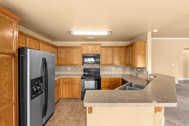 9604 Diana DR, Killeen, TX 76542