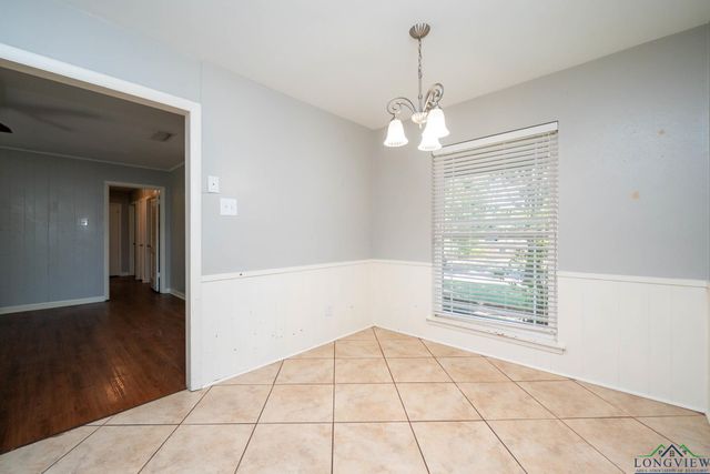 11 Finch Dr, Longview, TX 75605