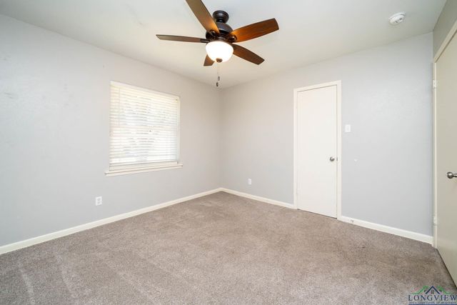 11 Finch Dr, Longview, TX 75605