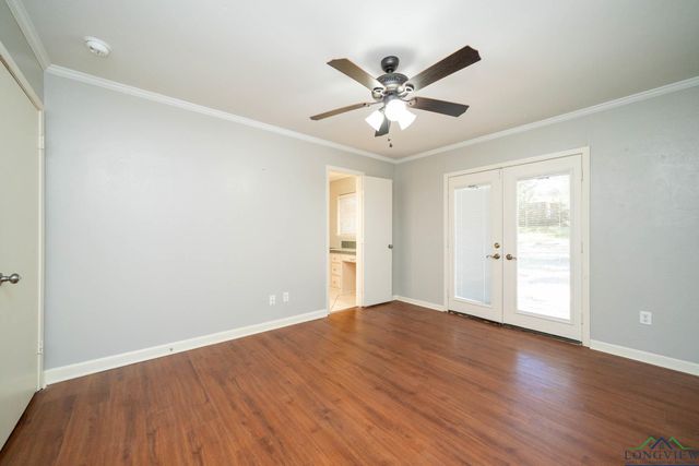 11 Finch Dr, Longview, TX 75605