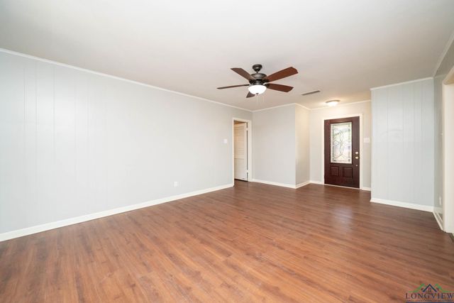 11 Finch Dr, Longview, TX 75605