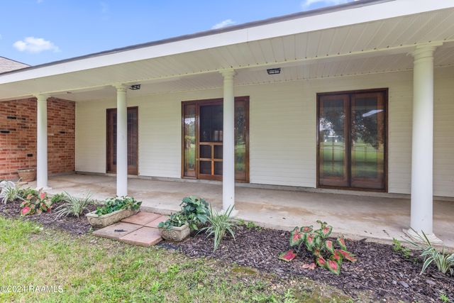 664 Don Guilbeau Road, Arnaudville, LA 70512