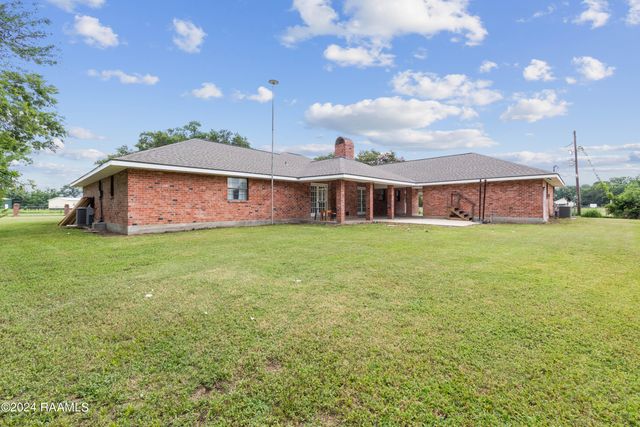 664 Don Guilbeau Road, Arnaudville, LA 70512