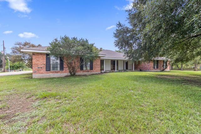 664 Don Guilbeau Road, Arnaudville, LA 70512