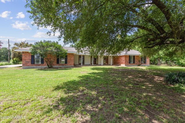 664 Don Guilbeau Road, Arnaudville, LA 70512