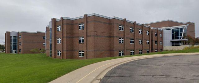 789 S State Road, Saline, MI 48176