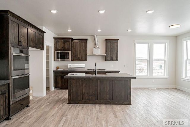 522 Vista Ridge Dr, Rexburg, ID 83440