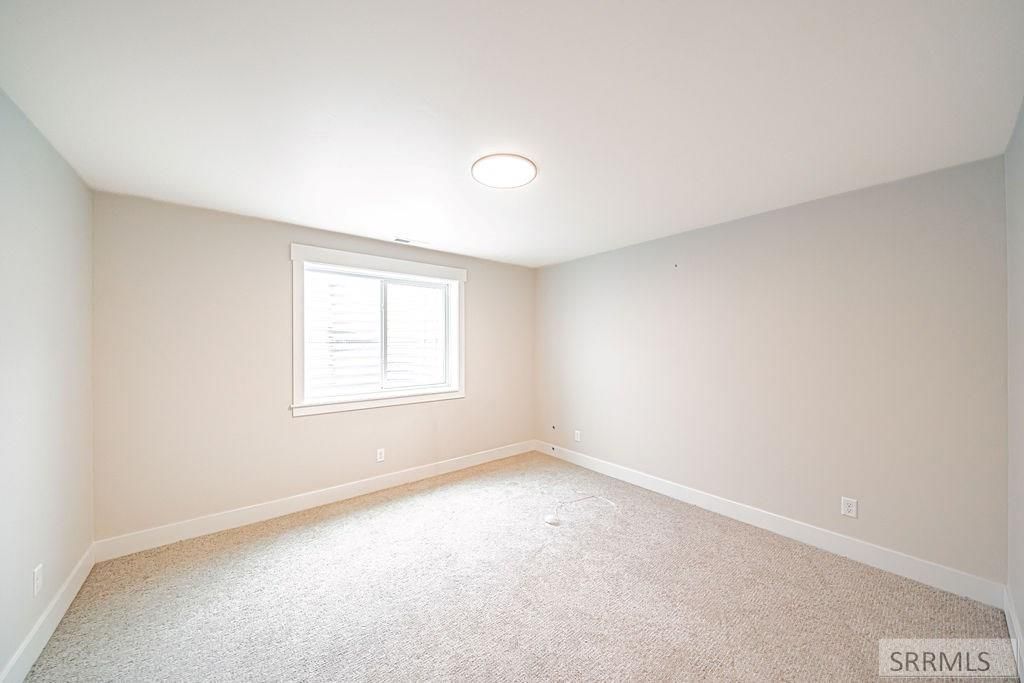 Image 37 of property listing at 522 Vista Ridge Dr, Rexburg, ID 83440