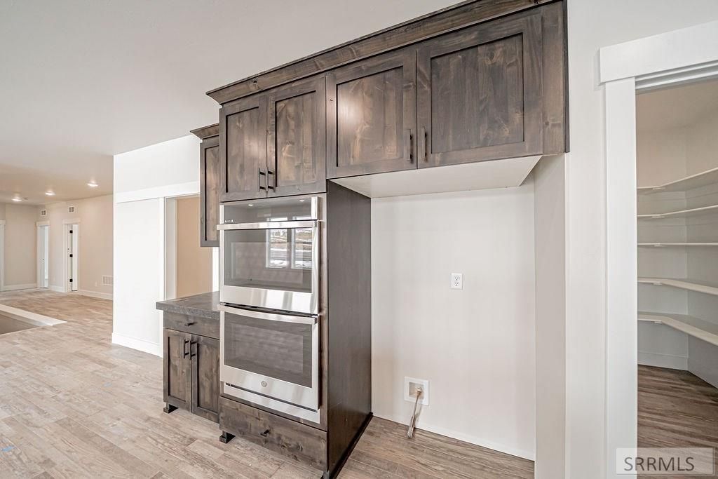 Image 9 of property listing at 522 Vista Ridge Dr, Rexburg, ID 83440
