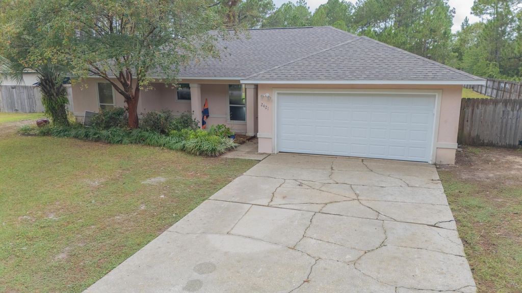 2421 Hemlock Drive, Navarre, FL 32566