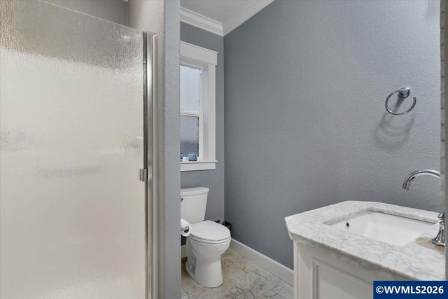 1774 Settlers Spring Dr NW, Salem, OR 97304