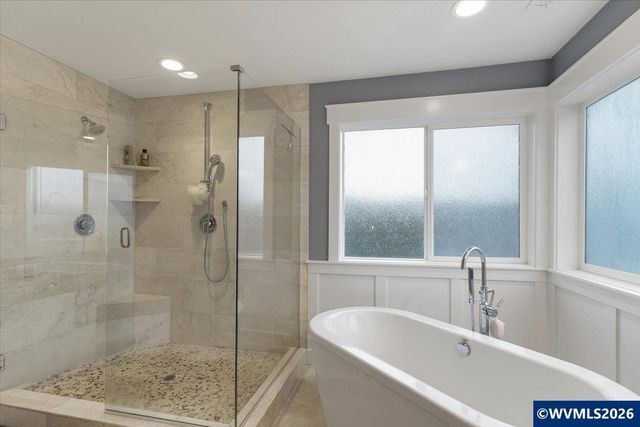 1774 Settlers Spring Dr NW, Salem, OR 97304