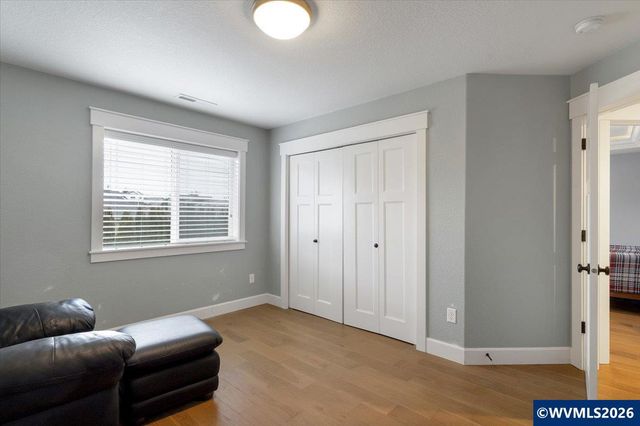 1774 Settlers Spring Dr NW, Salem, OR 97304