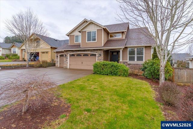1774 Settlers Spring Dr NW, Salem, OR 97304
