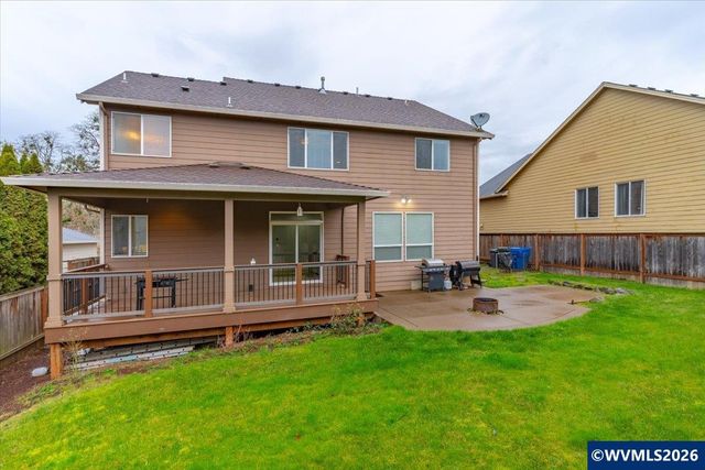 1774 Settlers Spring Dr NW, Salem, OR 97304