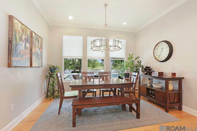 5042 Thompson Cove Dr, St Francisville, LA 70775