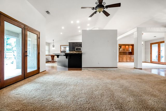 5417 W Buena Vista Avenue, Visalia, CA 93291