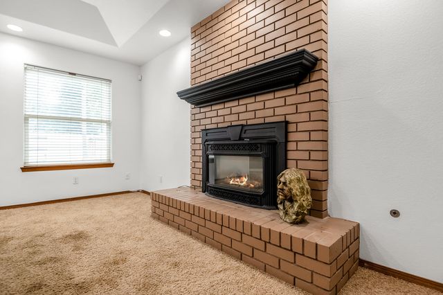 5417 W Buena Vista Avenue, Visalia, CA 93291