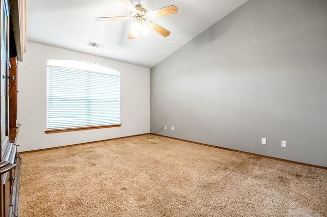 5417 W Buena Vista Avenue, Visalia, CA 93291