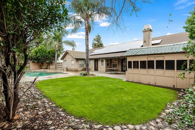 5417 W Buena Vista Avenue, Visalia, CA 93291