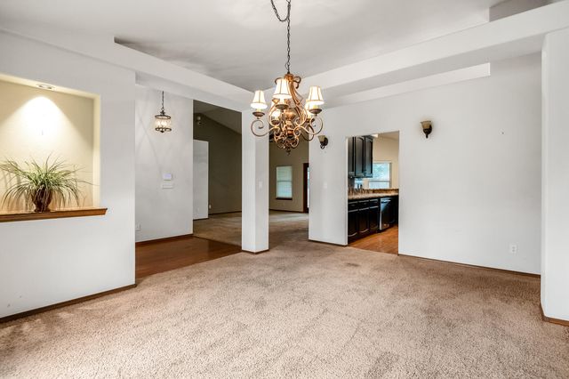 5417 W Buena Vista Avenue, Visalia, CA 93291