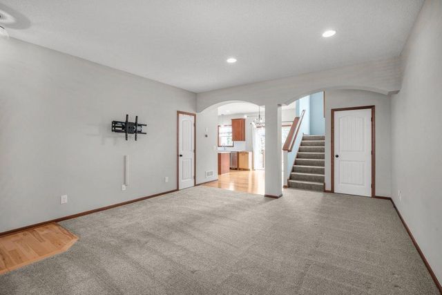 17005 78th Court N, Maple Grove, MN 55311