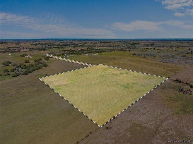 2523 Roitsch Road, Schulenburg, TX 78956