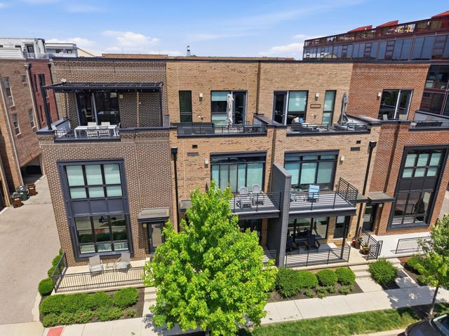 306 Neruda Avenue, Columbus, OH 43215